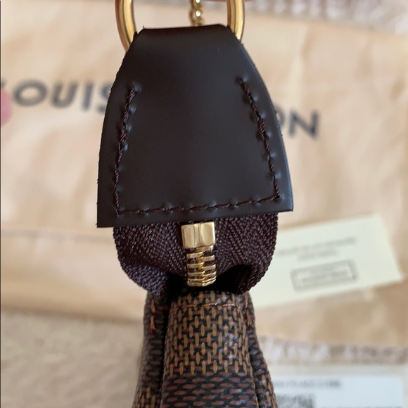 Louis Vuitton Mini Pochette Accessories Ebene - Picture 9 of 13